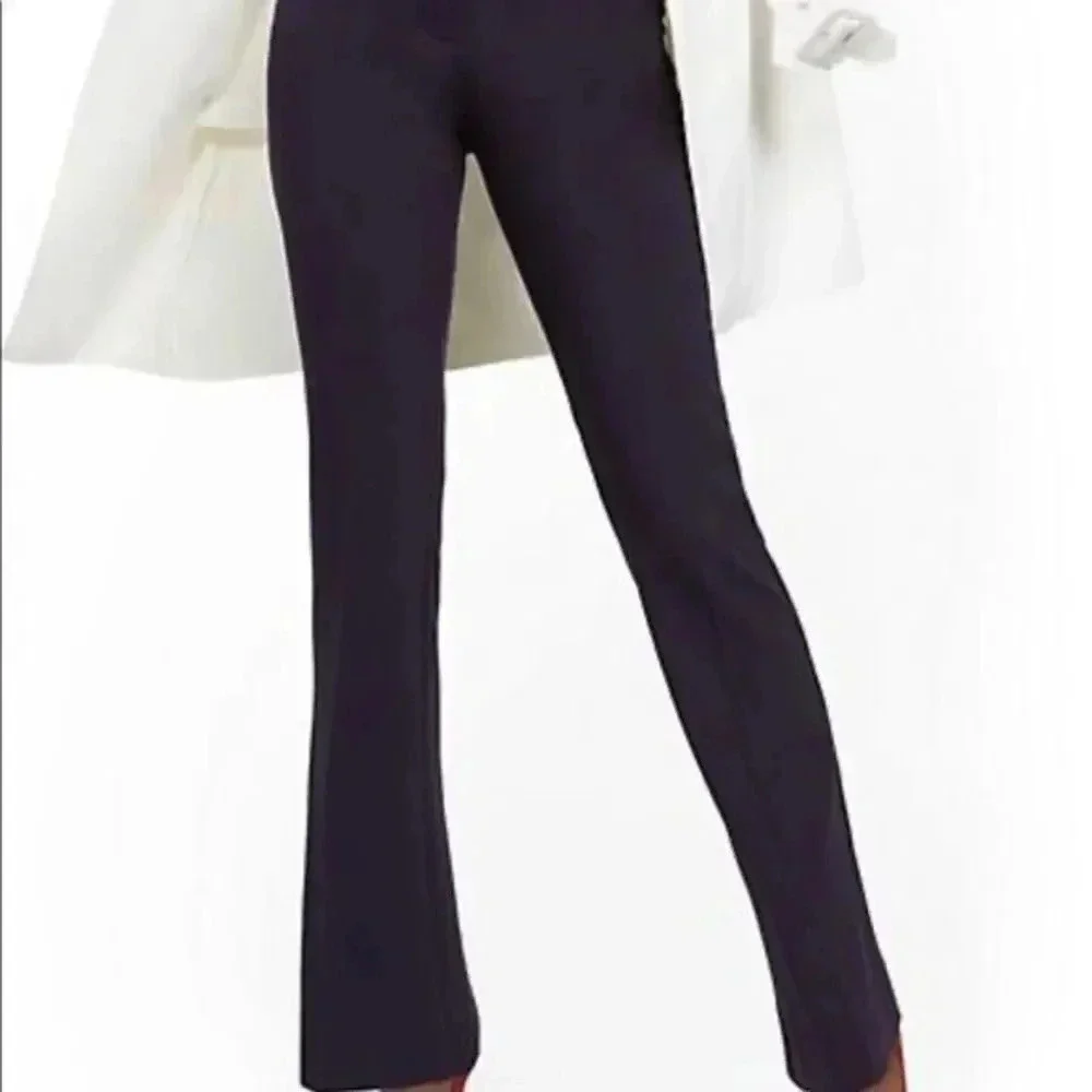 New company mid rise pants